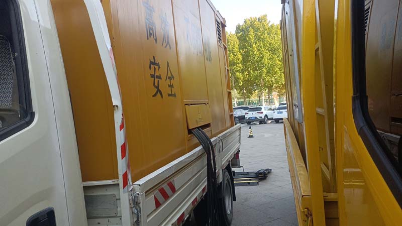 会东如何判断柴油发电机组和UPS电源的切换时间是否符合要求？